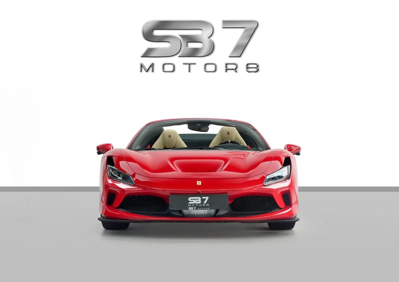 2021 Ferrari F8 Spider Full Carbon Fiber with Service Contract - photo 2 of 16