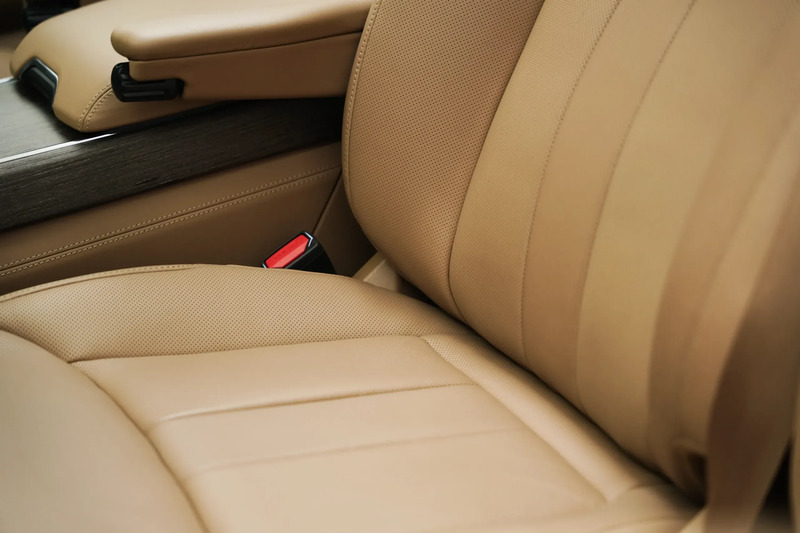 2025 Land Rover Range Rover Autobiography with P530 - photo 16 of 17